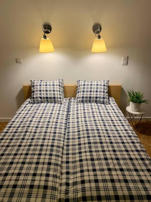 ורשה Charming Apartment In Old Mokotow מראה חיצוני תמונה