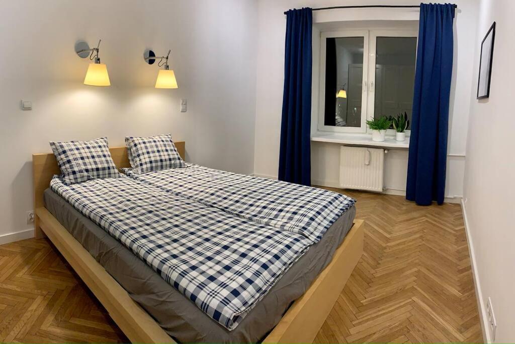 ורשה Charming Apartment In Old Mokotow מראה חיצוני תמונה
