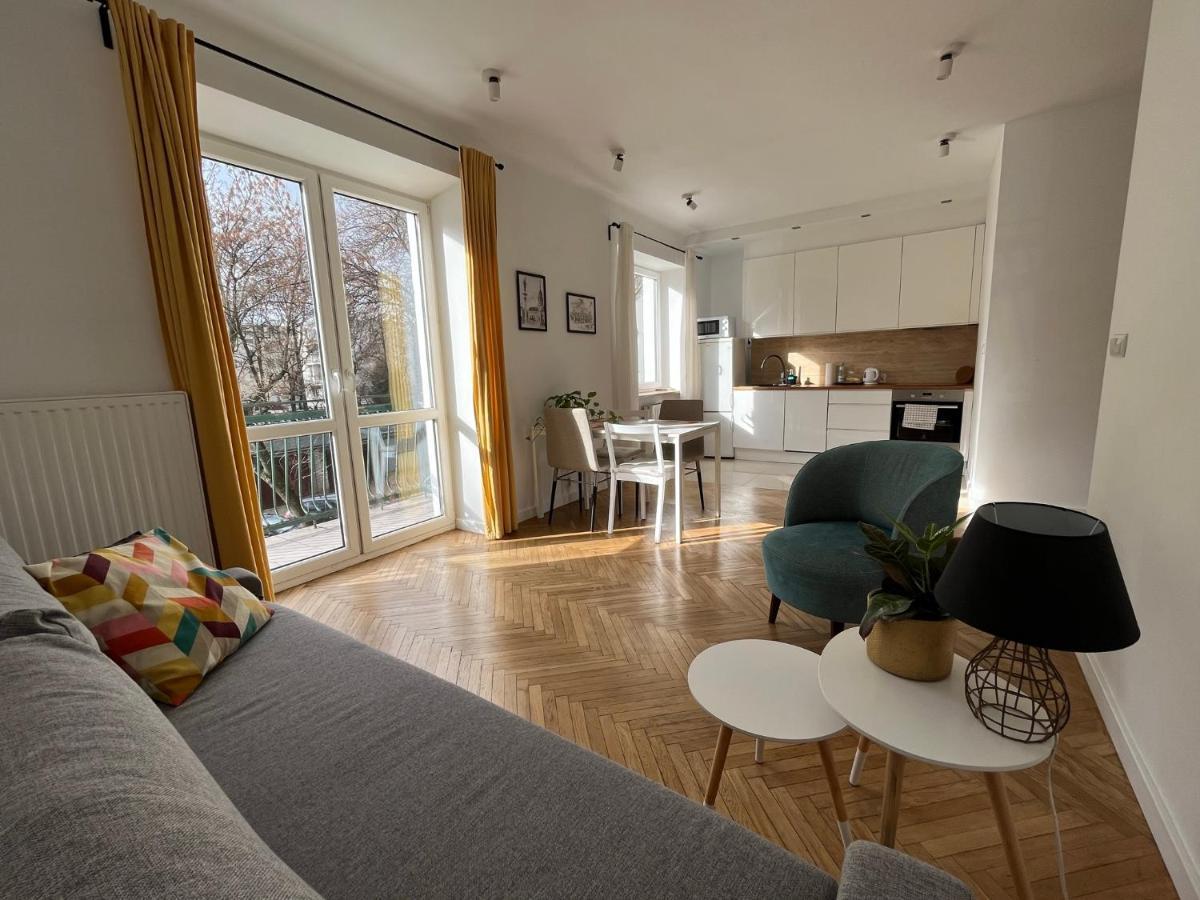 ורשה Charming Apartment In Old Mokotow מראה חיצוני תמונה